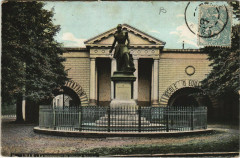 Lille Le monument du général Négrier à Lille