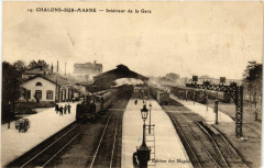 Chalons-sur-Marne - Interieur de la Gare -
													51 Marne
												