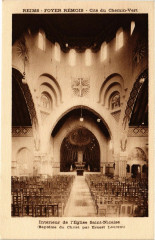 Reims Foyer-Remois Cité du Chemin-Vert-Intérieur de l'Eglise à Reims