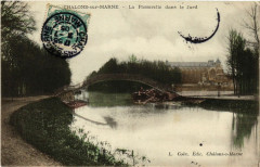 Chalons-sur-Marne - La Passerelle dans le Jard