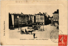 Chalons-sur-Marne - Place de la Republique