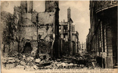 Reims - Un coin du faubourg Ceres apres le bombardement à Reims