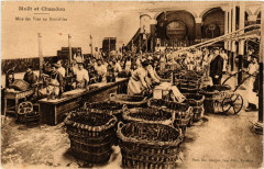 Moet et Chandon - Mise des Vins en Bouteilles
