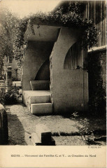 Reims - Monument des Familles C et-T. au Cimetiere du Nord à Reims