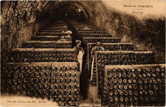Moet et Chandon - Remuage