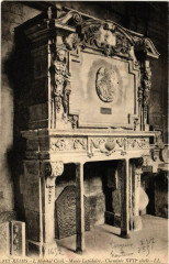Reims - L'Hopital Civil - Musée Lapidaire - Cheminée Xvii siécle à Reims