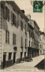 Carte postale ancienne Macon La Maison - Natale de Lamartine
                                                                     à Mâcon
                                