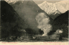 Les Pyrénées - Ariegeoises - Auzai - Vue d'ensemble des Usines