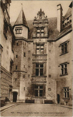 Pau Chateau Henri Iv ,La Cour d'Honneur France à Pau