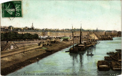 Bordeaux - Vue générale des Quais des Salinieres à Bordeaux