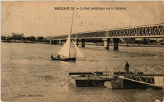 Bordeau - Le Pont metallique sur la Garonne