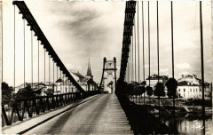 Couthures - Le Pont -
													47 Lot et Garonne
												