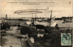 Saint-Nazaire Panorama du Port avec dans fond un Paquebot sur.. -
																					44600 Saint-Nazaire
																			