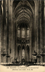 Nantes La Cathédrale La Grande Nef (Hauteur sous voute 37 m 60 à Nantes