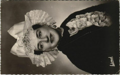 Angers Une Jolie Coiffe Angevine à Angers