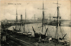 Nantes - Le Port à Nantes