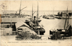 Saint-Nazaire - L'Entrée du Port prise de l'Hotel des Colonies -
																					44600 Saint-Nazaire
																			