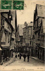 Laval Vieilles Maisons de la Grande-Rue à Laval