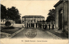 Militaire Laval - Caserne Schneider à Laval
