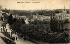 Militaire Ambriéres - Passage du 130e -
													53 Mayenne
												