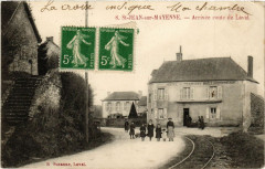 St.-Jean sur Mayenne - Arrivee route de Laval à Mayenne