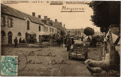Pré-en-Pail - Marché aux Cochons