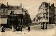Laval-Place de la Préfecture à Laval