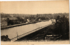 Mayenne-Le Viaduc et la Riviére à Mayenne