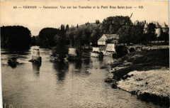 Vernon - Vernonnet. Vue sur les Tourelles et le Petit Bras Saint- à Vernon