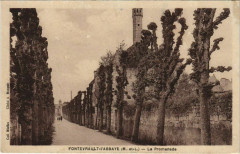 Fontevrault La Promenade