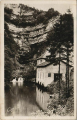 La Source de la Loue - L'Usine Electrique