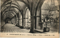 Fontevrault Ancienne Abbaye Cloltre