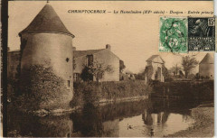 Champtoceaux La Hameliniére Donjon Entrle princip -
													49 Maine et Loire
												