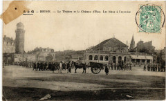 Brive - Le Theatre et le Chateau d'Eau - Les Bleus a l'Exercice -
													19 Corrèze
												