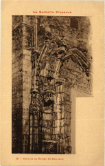 La Rochelle Amoree du Portail Saint-Sauveur à La Rochelle