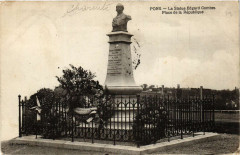 Pons - La Statue Edgard Combes - Place de la Republique -
													16 Charente
												