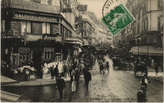 La Rue du Faubourg Montmartre -
																					75009 Paris 9e
																			