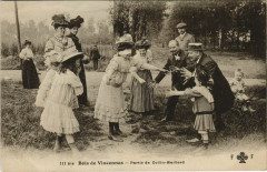 Bois de Vincennes - Partie de Collin-Maillard à Paris 12e