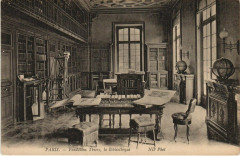Carte postale ancienne Fondation Thiers, la Bibliothèque
                                                                     à Paris 16e
                                