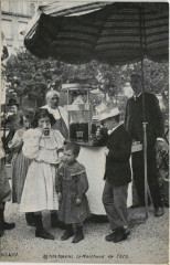 Paris 30 Fete Foraine. Le Marchand de Coco