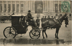 Paris Nouveau Les femmes cocher. Mme Charnier