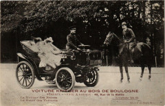 Voiture Krieger au Bois de Boulogne à Paris 16e