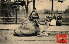 Jardin d'Acclimatation - Le Chargement du Dromadaire -
																					75000 Paris
																			