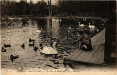 Au Bois de Boulogne : Le Grand Lac à Paris 16e