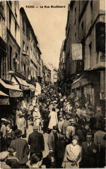 Paris 5e Rue Mouffetard à Paris 5e