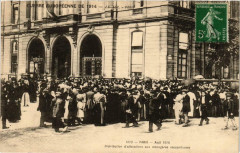 Paris 1914 Distribution d'allocations aux ménageres