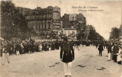 Paris La Marche de l'Almée Passage a Marly-le-Roi