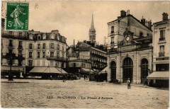 Saint-Cloud - La Place d'Armes à Saint-Cloud