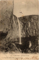 Le Mont-Dore La Grande Cascade à Mont-Dore