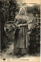 Chatel-Guyon Jeune fille de Chatelguyon
